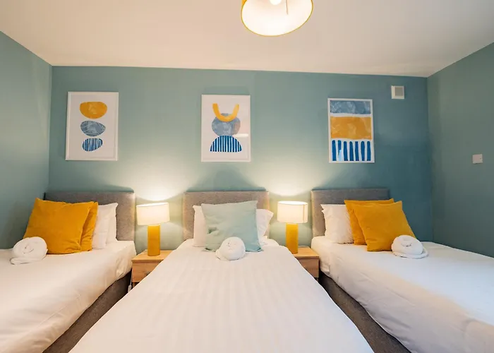 The Large Group House Ferienhaus *