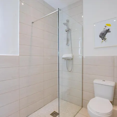 Holiday home The Large Group House *